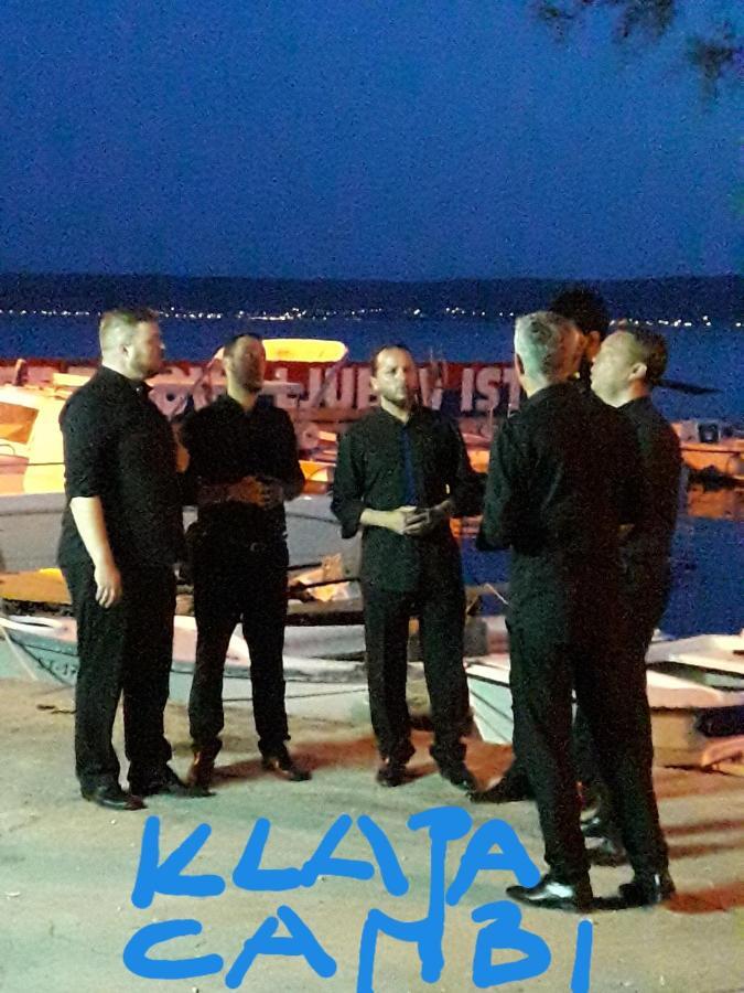 Pauli Daire Kastela Dış mekan fotoğraf